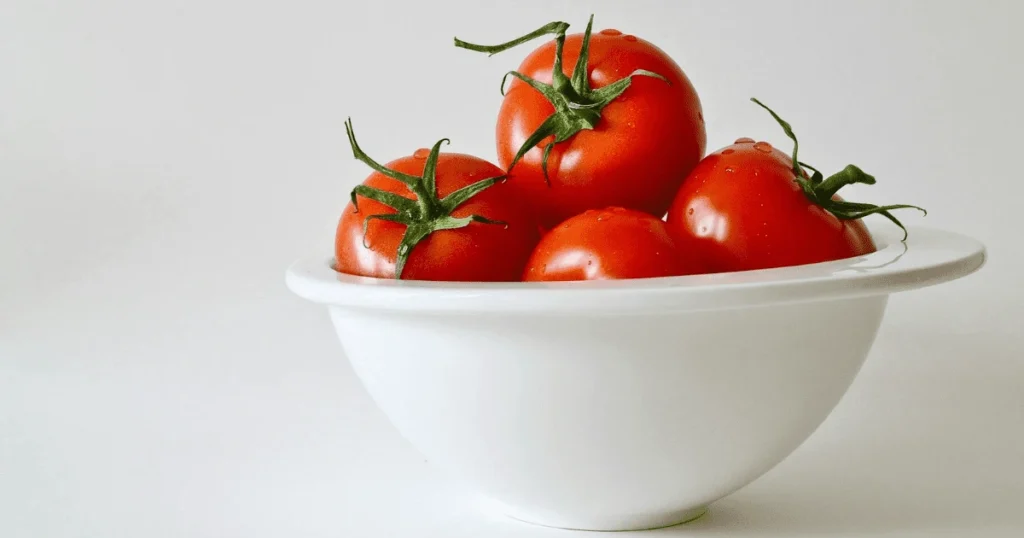 Can Dogs Eat Tomatoes? The Shocking Truth Every Pet Owner Must Know!"
